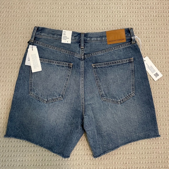 BNWT Aritzia Denim Forum Jean Shorts - Picture 2 of 5
